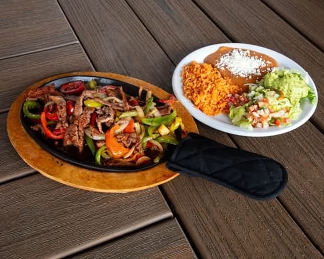 Combo #3 - Fajitas Plate.